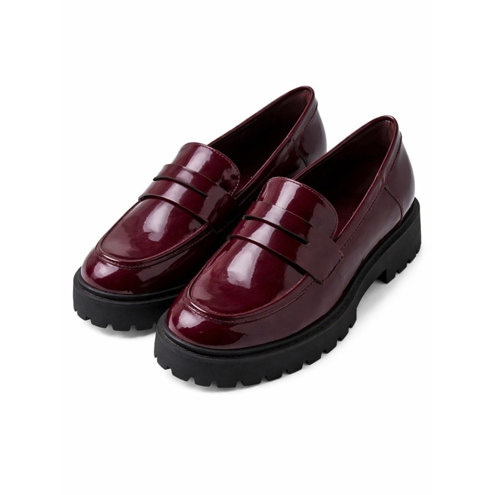 NWOT Burgundy Patent Chunky Lug Sole Loafers Y2K Preppy Size 9